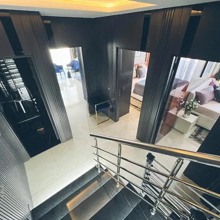 # B87 - Luxus-duplex Apartment, 12 Und 13 Stock Ueber Alanya, Whirlpool Mit Meerblick, Bar, Baeder, Terrassen, Gym, Private Tower Apartamento