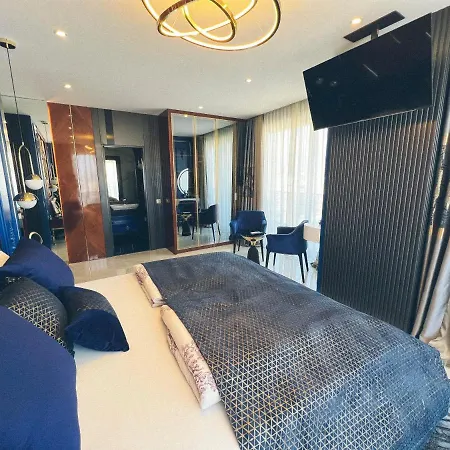# B87 - Luxus-duplex Apartment, 12 Und 13 Stock Ueber Alanya, Whirlpool Mit Meerblick, Bar, Baeder, Terrassen, Gym, Private Tower
