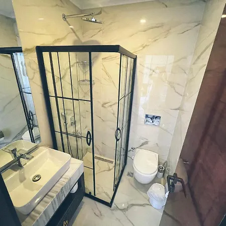 B87 Konak: Luxurious Duplex With Sea-view Whirlpool Apartment Alanya
